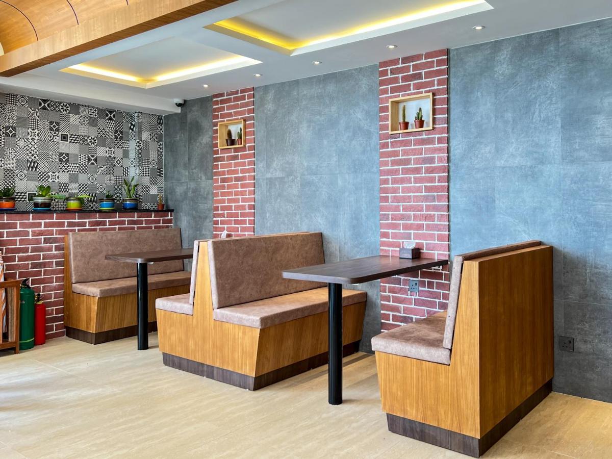 Triton Prestige Seaview And Spa Маафуші Екстер'єр фото